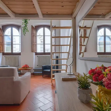 La Casa Di Dante Alighieri アパート フィレンツェ