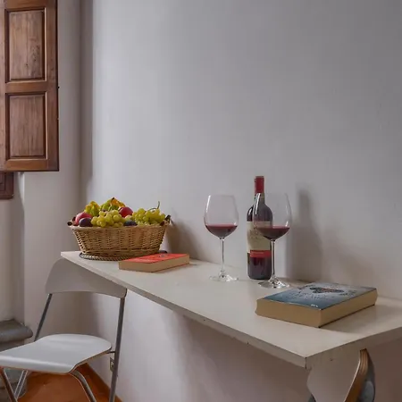 アパート La Casa Di Dante Alighieri *