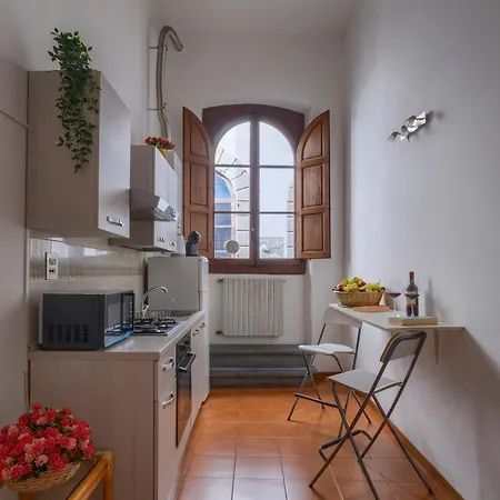 La Casa Di Dante Alighieri *