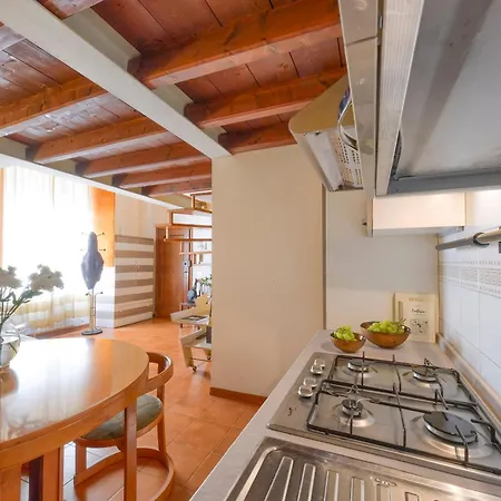 La Casa Di Dante Alighieri Διαμέρισμα *