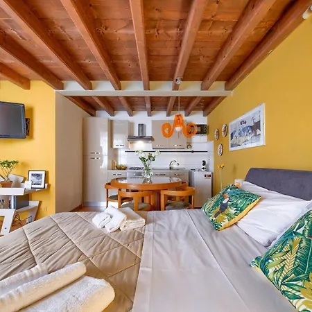 La Casa Di Dante Alighieri Lägenhet Florens