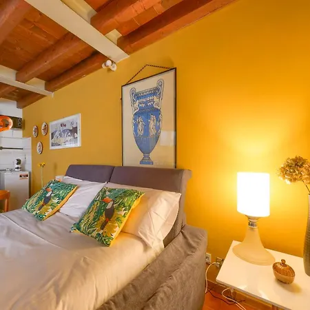 La Casa Di Dante Alighieri *