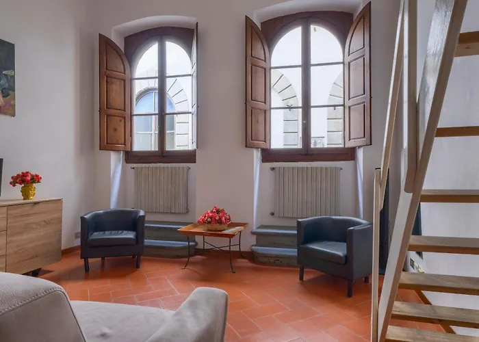 La Casa Di Dante Alighieri Appartamento *